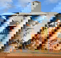 Riverina Outdoor Art Trail - Australia Shopping