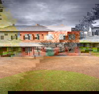 Rouse Hill Estate - Local Tourism
