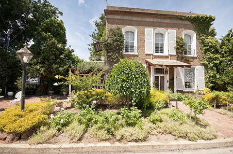 Antiques Of The Riverina - Antique Trail - Australia Shopping 0