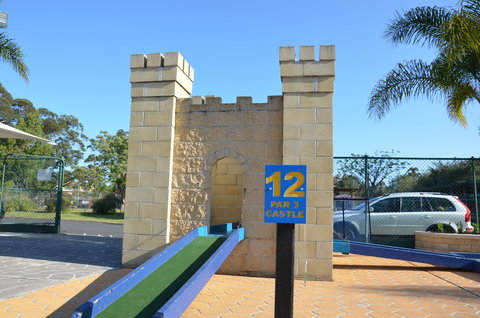 Batemans Bay Mini Golf - Local Tourism 2