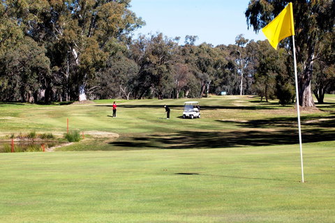 Deniliquin Golf Club - Local Tourism 0