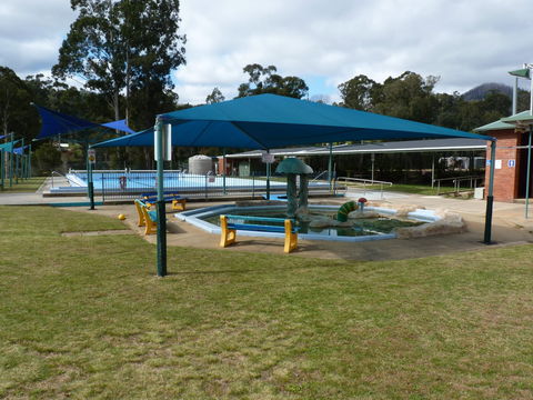 Marysville Outdoor Swimming Pool - Local Tourism 2