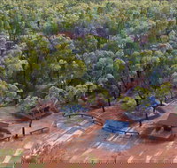 Salt Caves picnic area - Australia Shopping