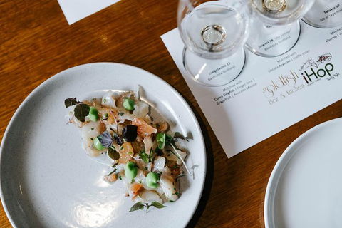 Hunter Valley Premium Food & Drink Pairing Tour - Local Tourism 3