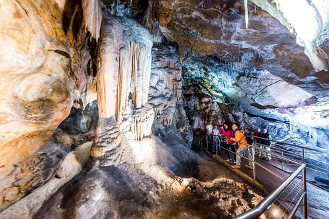 Jenolan Caves: Chifley Cave Tour - Australia Shopping 0