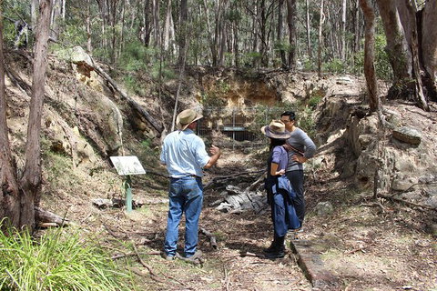 Newnes Ruins Walking Tour - Local Tourism 0