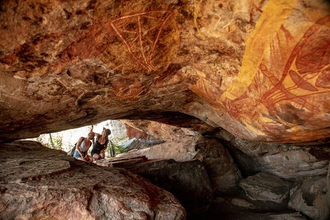 Arnhem Land Injalak Hill Full-Day Tour From Jabiru - Accommodation Australia 1