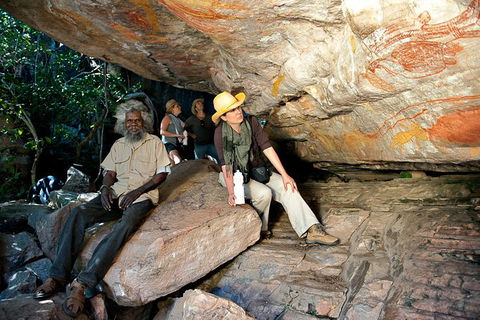 Arnhem Land Injalak Hill Full-Day Tour From Jabiru - Accommodation Australia 3