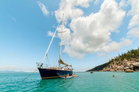 Magnetic Island Sailing BBQ Lunch Cruise - Local Tourism 0