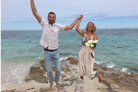 Elope In Paradise - Weddings At Mission Beach - Accommodation Australia 1