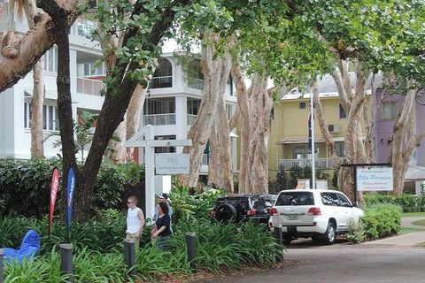 Airport Transfer - Palm Cove, Kewarra Beach & Trinity Beach To Cairns Airport - Accommodation Australia 6