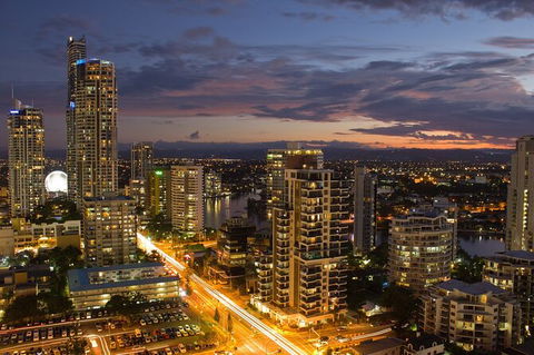 Arrival Private Transfers From Gold Coast Airport OOL To Gold Coast City - Local Tourism 4