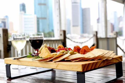 Brisbane City Twilight Kayaking With Wine And Grazing Board - Local Tourism 1