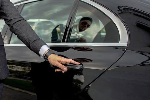 Adelaide Airport (ADL) To City Center To Airport - Private Transfer - Local Tourism 2