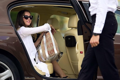 Adelaide Airport (ADL) To City Center To Airport - Private Transfer - Local Tourism 1