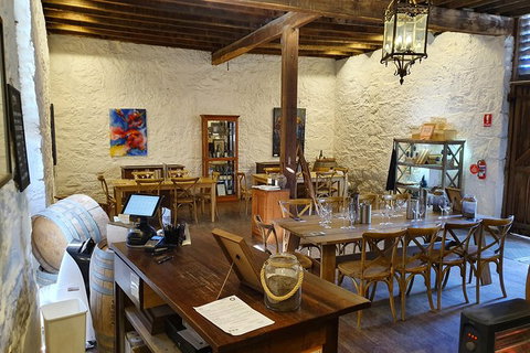 Lazy Sunday Hobart Local Guided Wine Tour: Coal River Valley & Derwernt Valley - Local Tourism 3