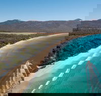 Sea  Explore Wineglass Bay  Freycinet National Park - Cruise  Walk - Accommodation Australia