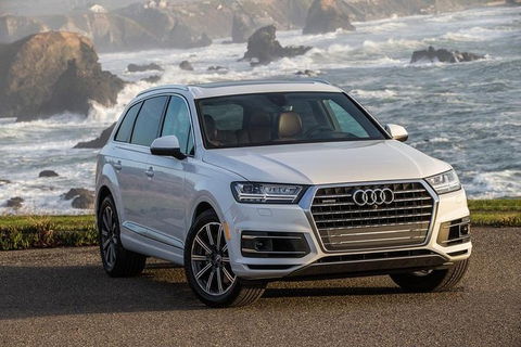 Audi Q7 SUV Melbourne Airport To CBD - Accommodation Australia 3