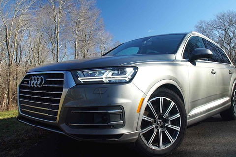 Audi Q7 SUV Melbourne Airport To CBD - Accommodation Australia 2