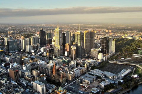 Arrival Private Transfer Melbourne Airport MEL To Melbourne City By Sedan Car - Accommodation Australia 3