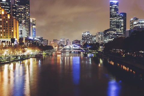 Arrival Private Transfers: Melbourne Airport MEL To Melbourne In Business Car - Accommodation Australia 7