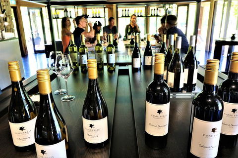 The Finest 4 Experience - Accommodation Australia 4