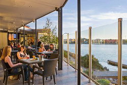 Lakes Resort Hotel - Accommodation Australia 0