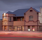 Cross Keys Hotel - Accommodation Australia