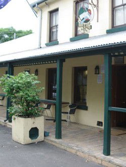Bird In Hand Inn - Local Tourism 1