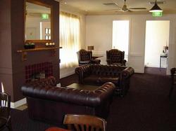 Eltham Hotel - Accommodation Australia 2