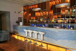 Pontoon Bar - Local Tourism 0