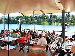 Regatta Bar - Log Cabin - Local Tourism 3