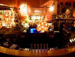 Crown And Sceptre Hotel - Accommodation Australia 1