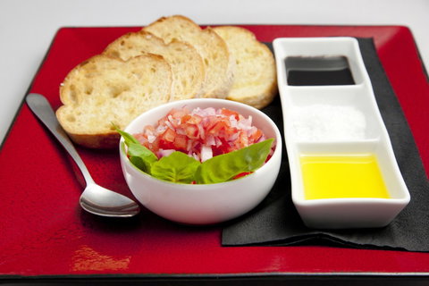 Alto Cucina And Bar - Bed n Breakfasts 4