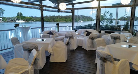 The River Deck On Noosa Marina - Local Tourism 1