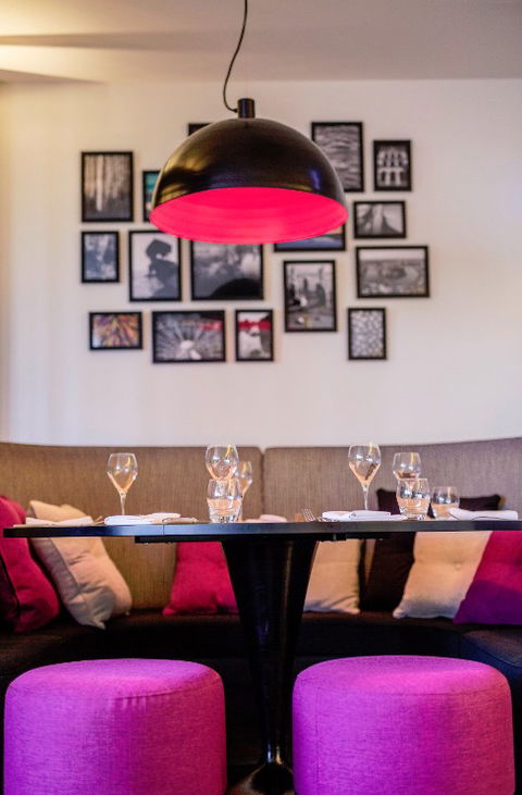 MRepublic Restaurant, Bar And Lounge - Australia Shopping 6