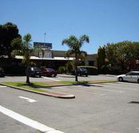 Wanneroo Villa Tavern - Australia Shopping