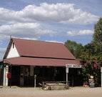 Daly Waters Historic Pub - Accommodation Australia