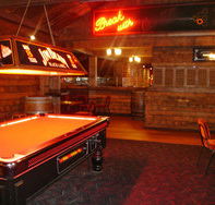 Spurs Saloon - Australia Shopping