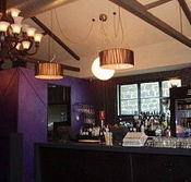 White Charlie - Restaurant Bar  Lounge - Accommodation Australia