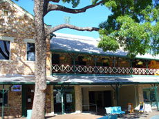 Victoria Hotel - Accommodation Australia 2
