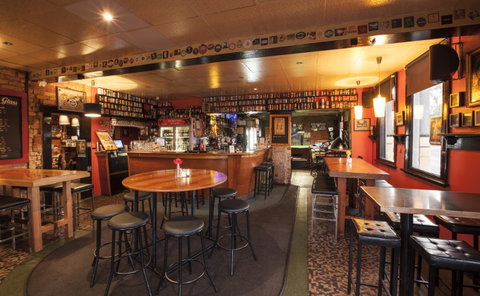 The Fox Hotel - Accommodation Australia 2