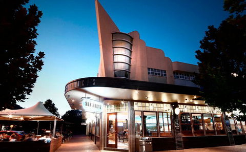 Sub-Urban - Australia Shopping 0