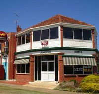 Allansford Hotel - Local Tourism