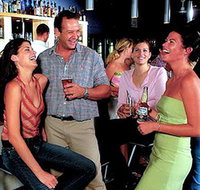 Royal Hotel Sunbury - Australia Shopping