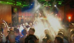 Q Bar - Accommodation Australia 1