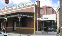 American Hotel Creswick - Bed n Breakfasts 2