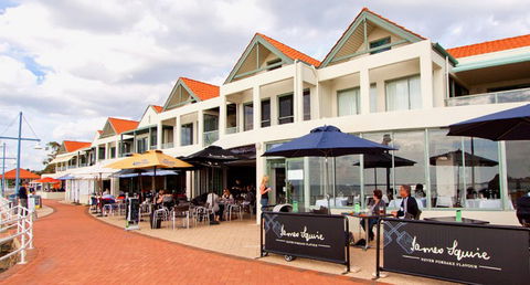 Emmas On The Boardwalk - Local Tourism 3