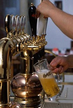 Doma Bohemian Beer Cafe - Accommodation Australia 2