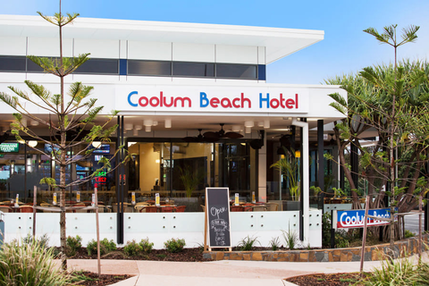 Coolum Beach Hotel - Local Tourism 3